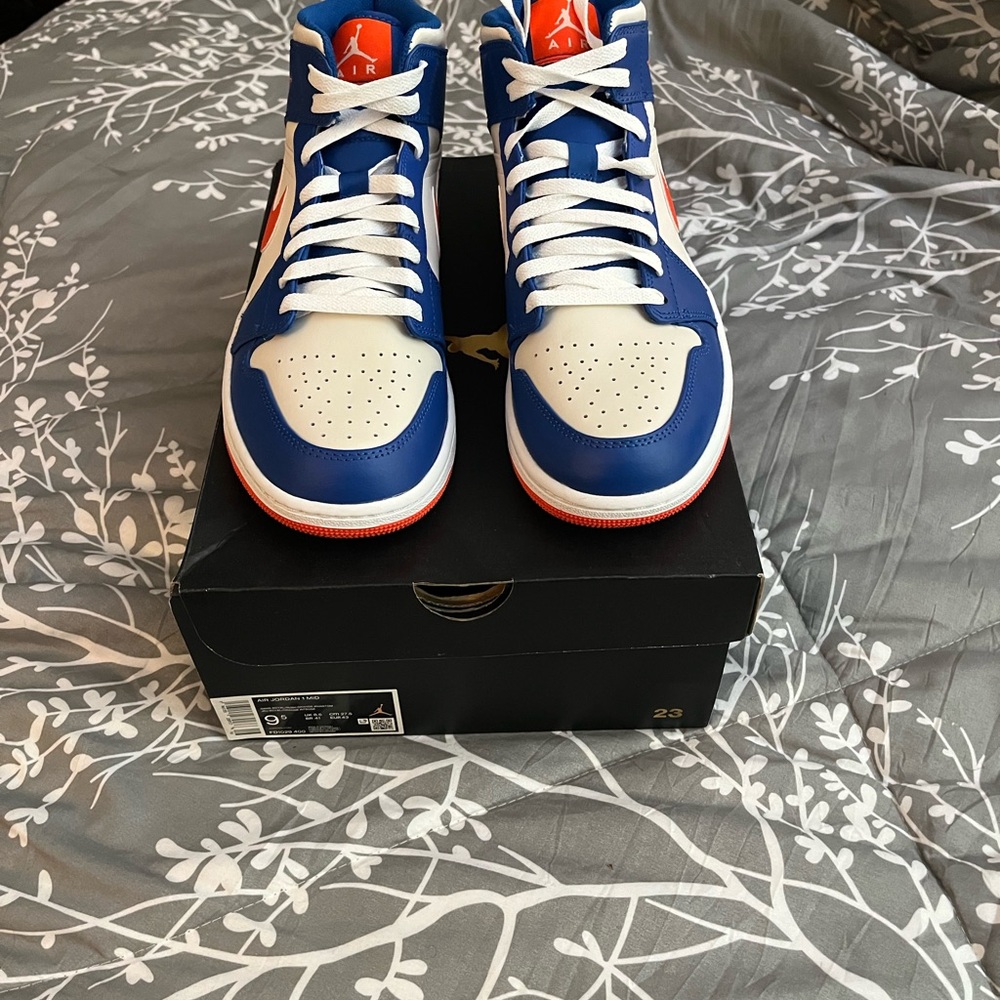 Nike Air Athletic Shoes - Blue and White